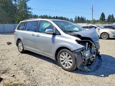 2013 TOYOTA SIENNA XLE 7-PASSENGER, фото 4, лот 10553044