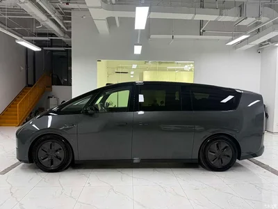 2024 Li Auto MEGA Ultra, фото 3, лот 10446290