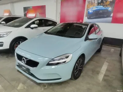 2017 Volvo V40 T3 Inscription, фото 1, лот 10366780