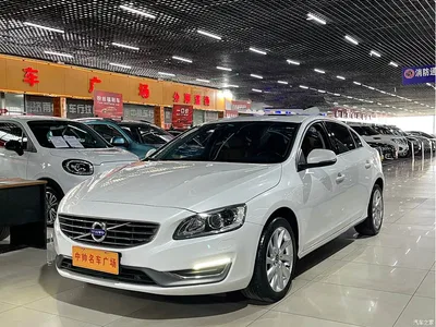 2017 Volvo S60 S60L T4 Momentum, фото 1, лот 10351584