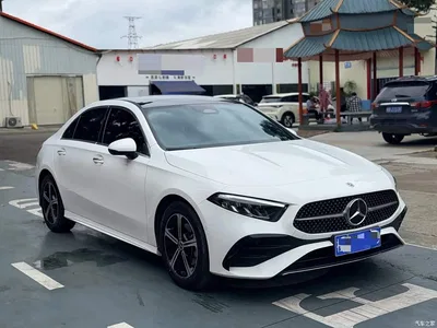 2023 Mercedes-Benz A-Class A 200 L Fashion, фото 2, лот 10402969