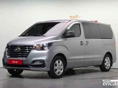 2019 Hyundai Starex 12-Seater LPi, фото 1, лот 10391502