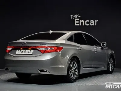 2012 Hyundai Grandeur HG240 Luxury, фото 2, лот 10586211