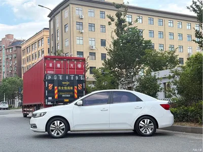 2014 Kia Forte 1.6L MT GLS, фото 4, лот 10334212