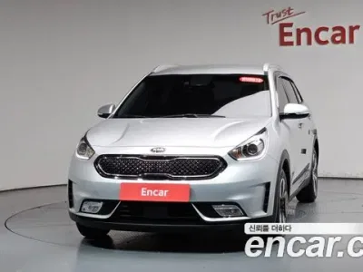 2018 Kia Niro Prestige, фото 2, лот 10030799