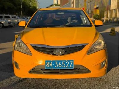2013 Hyundai Verna Sedan 1.4L Automatic Standard GL, фото 2, лот 10372434