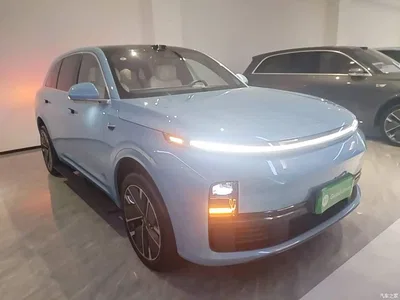 2025 Li Auto L7 Ultra Smart Renewal Edition, фото 4, лот 10447500