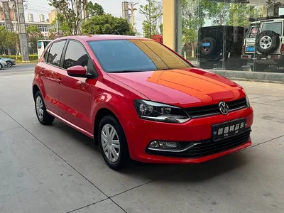 2016 Volkswagen Polo 1.4L Manual Trend, фото 2, лот 10804145