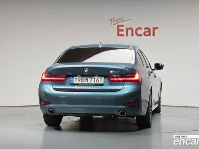 2021 BMW 3-Series 320i, фото 3, лот 10146267