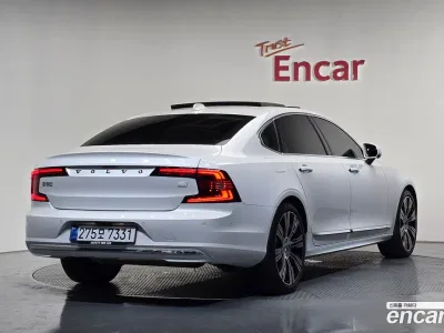 2023 Volvo S90 T8 AWD Ultimate Bright, фото 2, лот 10171576