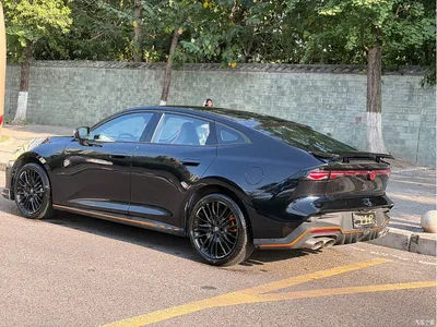2025 Changan UNI-V 2.0T Sport Version, фото 2, лот 10246061