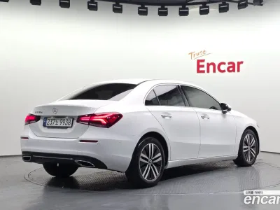2021 Mercedes-Benz A-Class A200d Sedan, фото 2, лот 10519518