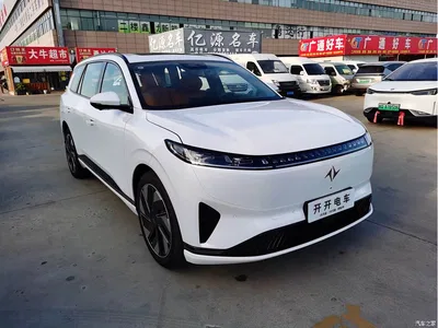 2025 Dongfeng Yipai eπ008 210Ultra Ruyi Edition 5-Seater, фото 3, лот 11155458