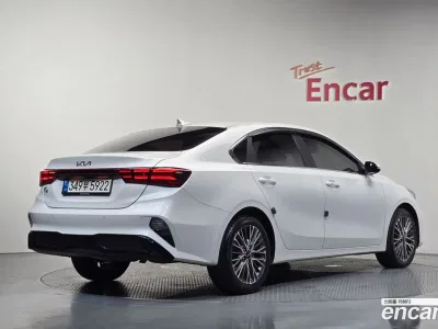 2022 Kia K3 1.6, фото 2, лот 10232065