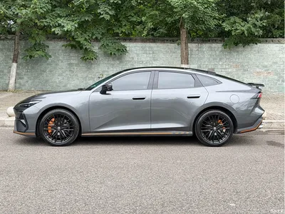 2025 Changan UNI-V 2.0T Sport Version, фото 2, лот 10248217