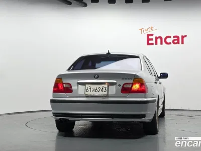 2001 BMW 3-Series 320i Sedan, фото 4, лот 10177296