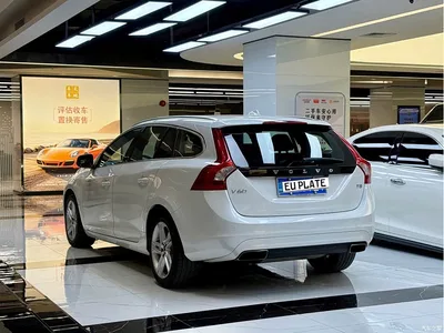 2017 Volvo V60 T5 Zhi Ya Edition China V, фото 3, лот 10353557