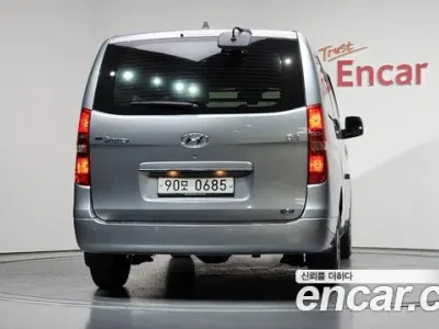 2017 Hyundai Starex 3-Seater VAN, фото 4, лот 10194638