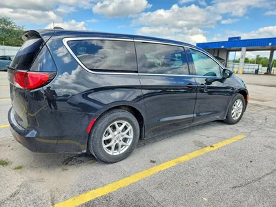 2023 CHRYSLER VOYAGER LX, фото 3, лот 10867221