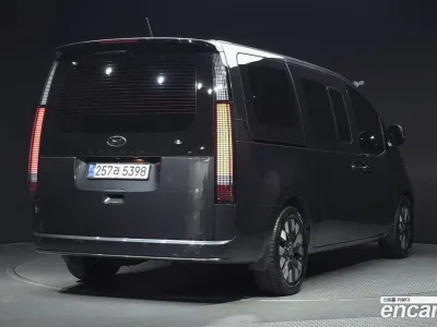 2022 Hyundai Staria Lounge 9-Seater, фото 2, лот 10144074
