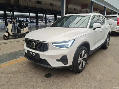 2024 Volvo XC40 B3 Smart Elite Luxury Edition, фото 1, лот 11174739