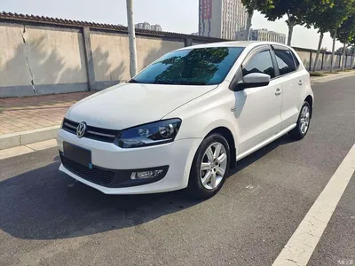 2014 Volkswagen Polo 1.4L Automatic Comfort Edition, фото 1, лот 10464787