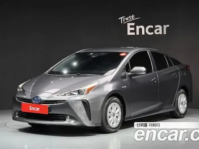 2022 Toyota Prius 1.8, фото 1, лот 10034444
