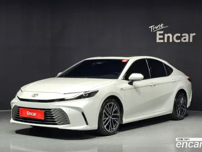 2025 Toyota Camry 2.5 XLE Hybrid, фото 1, лот 10568062
