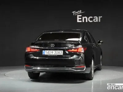2026 Lexus ES 300h Executive, фото 4, лот 10199372