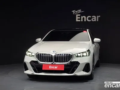 2024 BMW 5-Series 520i M Sport, фото 3, лот 10132713