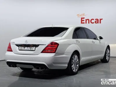 2008 Mercedes-Benz S-Class S550, фото 1, лот 10071693