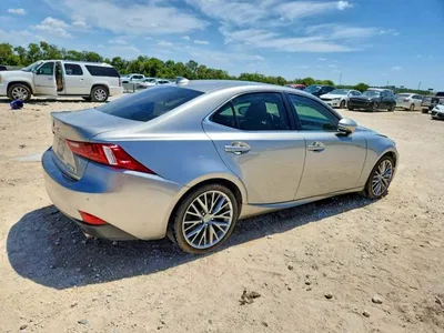 2016 LEXUS IS 200T, фото 3, лот 10850885