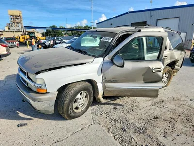 2001 CHEVROLET TAHOE C1500, фото 1, лот 10975543