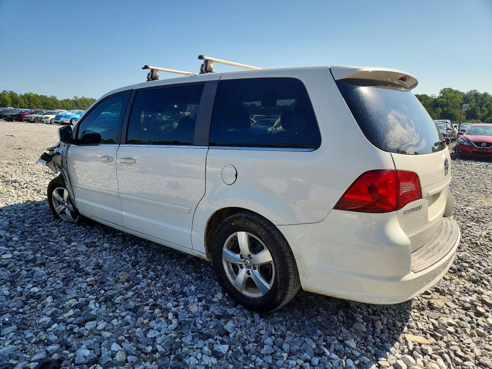 2010 VOLKSWAGEN ROUTAN SEL, фото 2, лот 10839990
