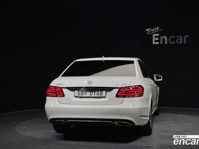 2016 Mercedes-Benz E-Class E220 Bluetec Avantgarde, фото 3, лот 10069454