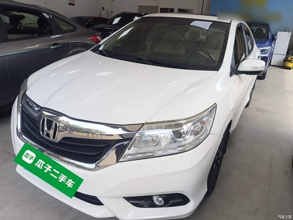 2015 Honda Lingpai 1.8L Automatic Luxury, фото 1, лот 11216579