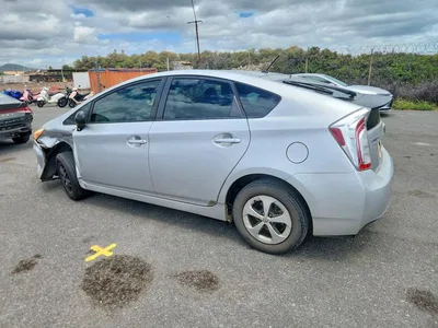 2014 TOYOTA PRIUS ONE, фото 2, лот 10547659