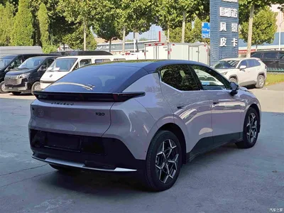 2025 Lynk & Co Z20 530km RWD Max, фото 4, лот 10315873