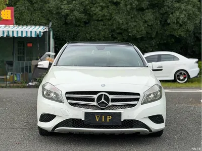 2013 Mercedes-Benz A-Class (Import) A 180 Fashion, фото 2, лот 10287168