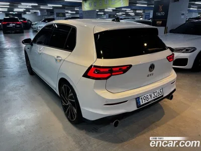 2024 Volkswagen Golf 2.0 GTI, фото 2, лот 10130404