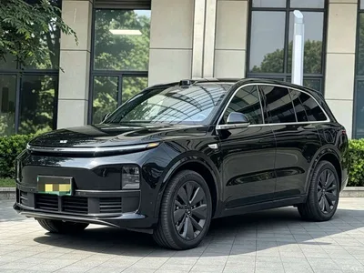 2025 Li Auto L6 Max Smart Renewal Edition, фото 1, лот 10447234