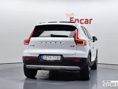 2021 Volvo XC40 B4 Inscription, фото 3, лот 10129582