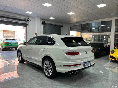 2022 Bentley Bentayga 4.0T V8, фото 3, лот 11067234