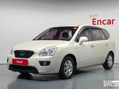 2013 Kia Carens LPI 2.0 GX, фото 1, лот 10199504