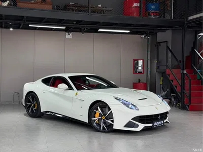 2013 Ferrari F12berlinetta 6.3L Standard, фото 3, лот 10958159