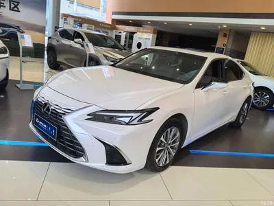 2025 Lexus ES 300h Ultimate Edition, фото 1, лот 10311646
