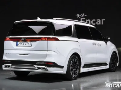 2023 Kia Canival Diesel 9-Seater Signature, фото 2, лот 10657484