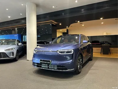 2026 AITO Wenjie AITO M7 Extended Range Ultra AWD 5-Seater, фото 1, лот 10278383