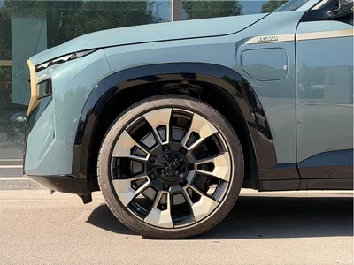 2023 BMW XM Model Base, фото 3, лот 10477267