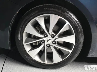 2016 Kia K5 2.0 SX, фото 4, лот 10228499